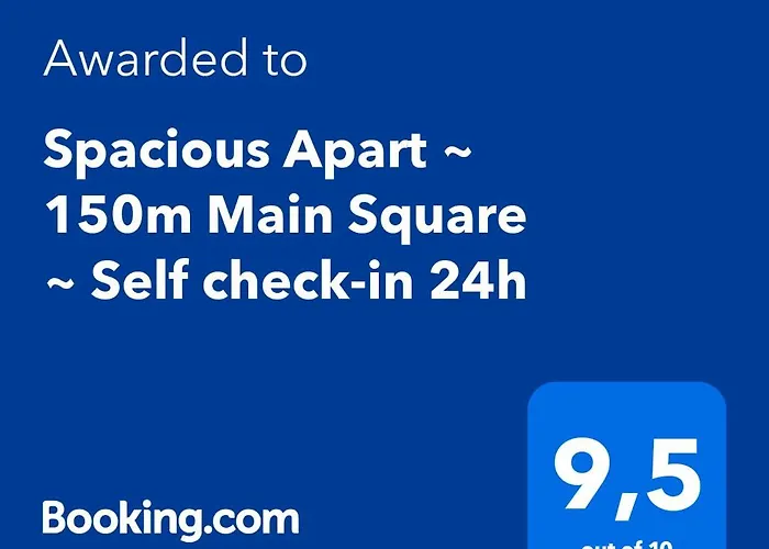 Spacious ~ 150m Main Square ~ Self Check-in 24h Apartment *