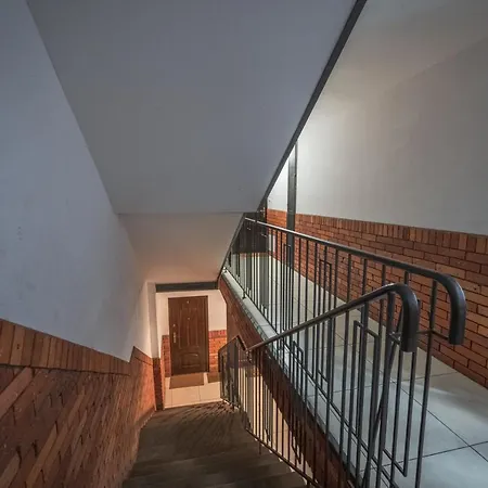 Apartment Spacious ~ 150m Main Square ~ Self Check-in 24h Wroclaw
