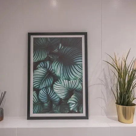 Apartmán Spacious ~ 150m Main Square ~ Self Check-in 24h Vratislav